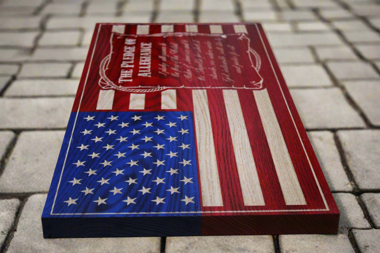 Small Pledge Of Allegiance Scroll Flag