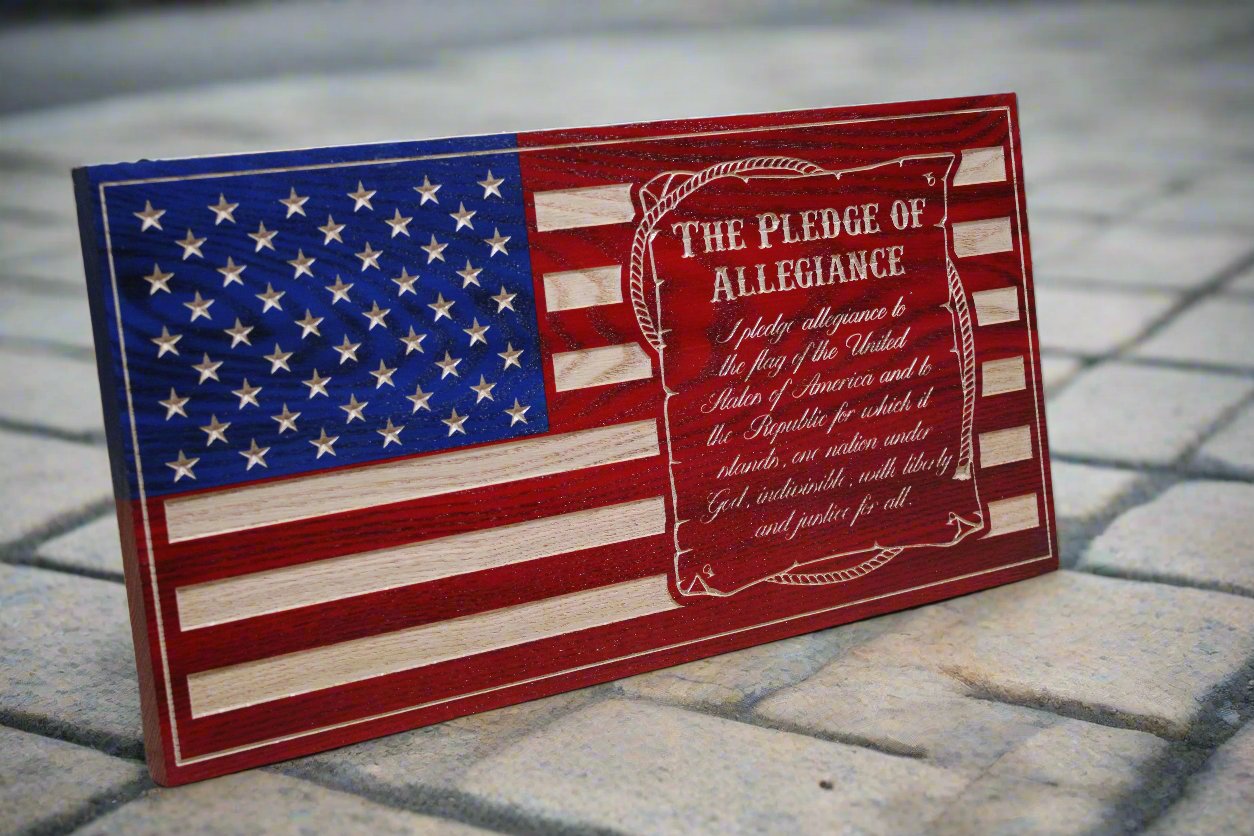 Small Pledge Of Allegiance Scroll Flag